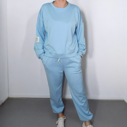 błękitny dres masełko