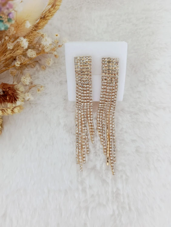 złote kolczyki z cyrkoniami