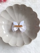 spinka-do-włosów-biała-uszy-królika-perły (1).jpg