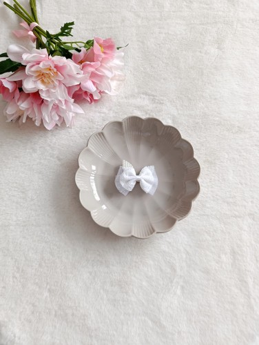 spinka-do-włosów-biała-uszy-królika-perły (2).jpg