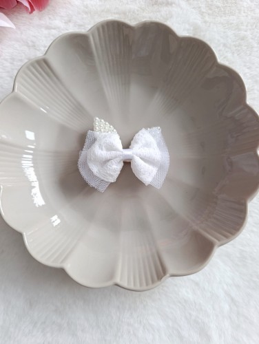 spinka-do-włosów-biała-uszy-królika-perły (3).jpg