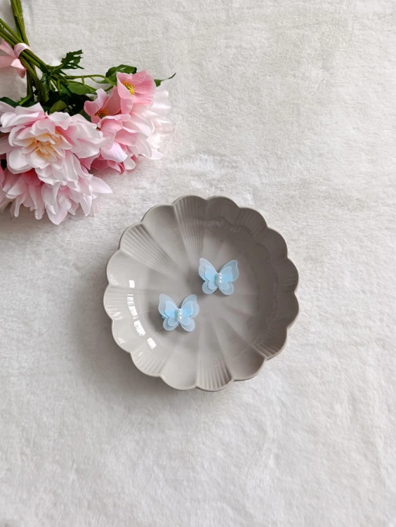 motylki-błękitne-spinki-do-włosów (2).jpg