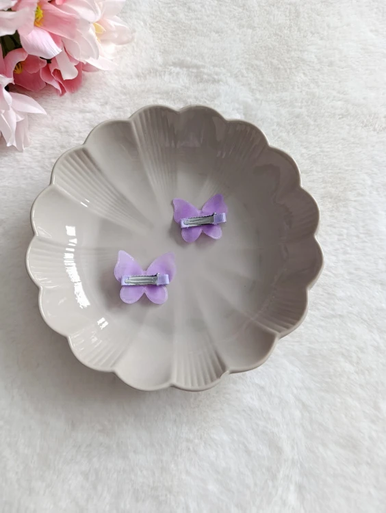 motylki-fioletowe-spinki-do-włosów-dla-dziewczynki (1).jpg