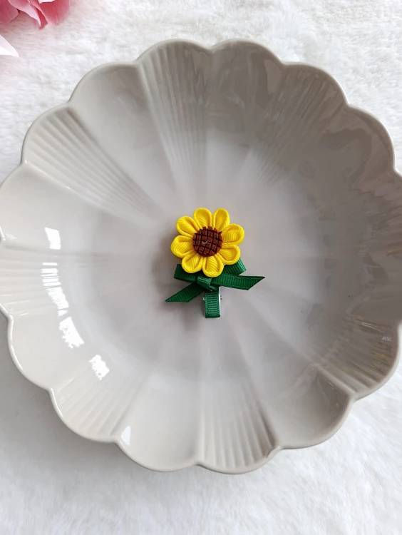 słonecznik-spinka-do-włosów (1).jpg