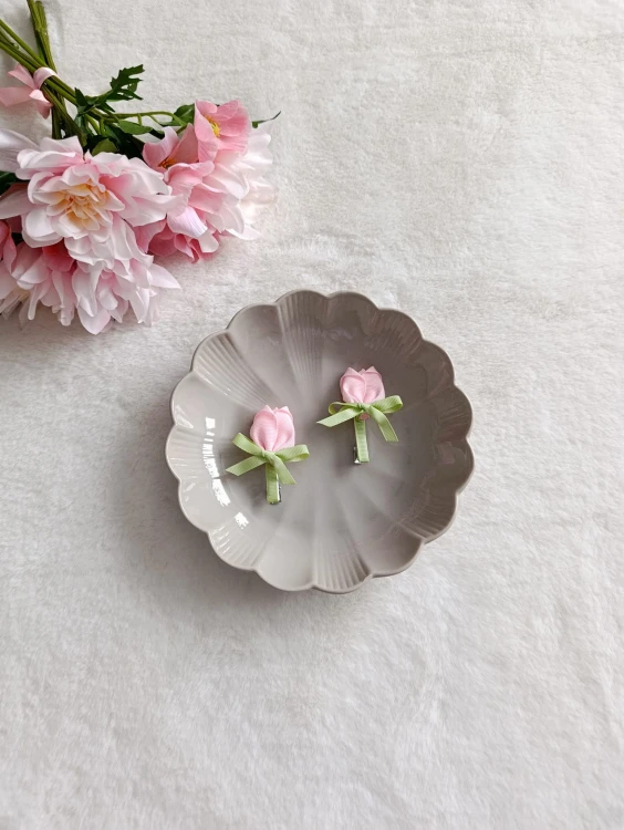 pastelowe-tulipany-spinka-do-włosów (2).jpg