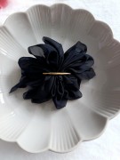 czarna-szyfonowa -spinka-do-włosów-damska (1).jpg