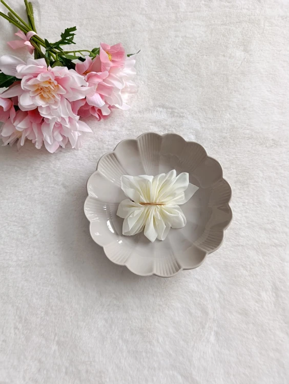 ecru-spinka-do-włosów-damska (2).jpg