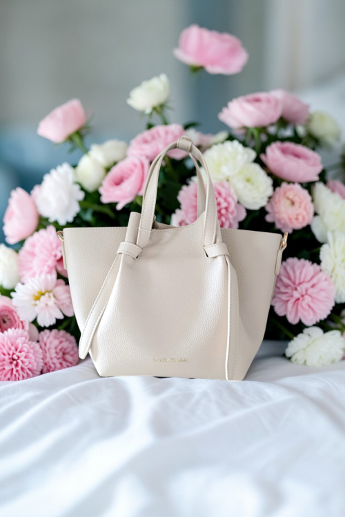 torebka-damska-apricot-Laura-Biaggi (9).png