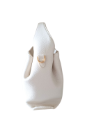 torebka-damska-apricot-do-ręki-beżowa (10).png