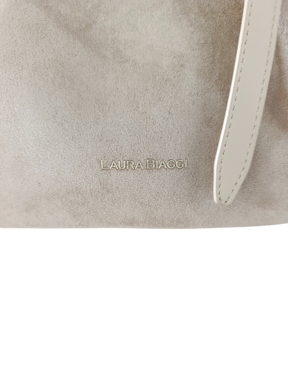 torebka-damska-zamszowa-beżowa-do-ręki-apaszkowelove (10).png