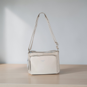 miejska-torebka-listonoszka-na-beżowa (2).png