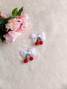 spinki-wiśnie-do-włosów-białe (2).jpg