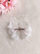 biało-różowa-spinka-koronkowa-do-włosów (1).jpg