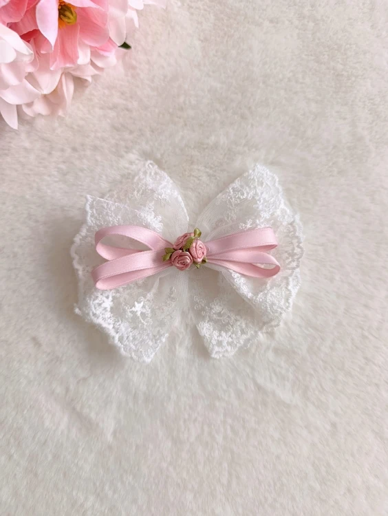 biało-różowa-spinka-koronkowa-do-włosów (3).jpg