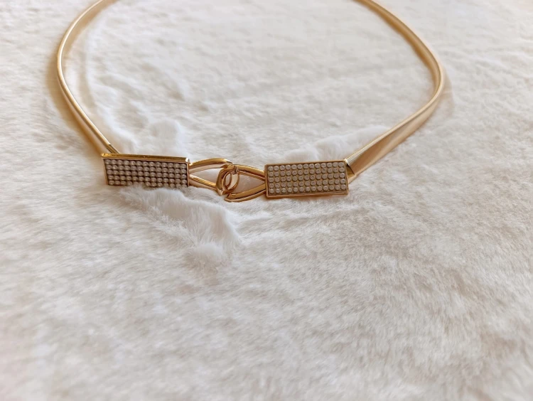 pasek-cyrkonie-biżuteryjny-złoty (3).jpg