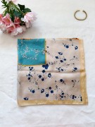 apaszka-damska-kwiaty-na-szyję (2).jpg