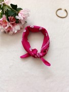 apaszka-damska-malinowa-na-wiosnę (3).jpg