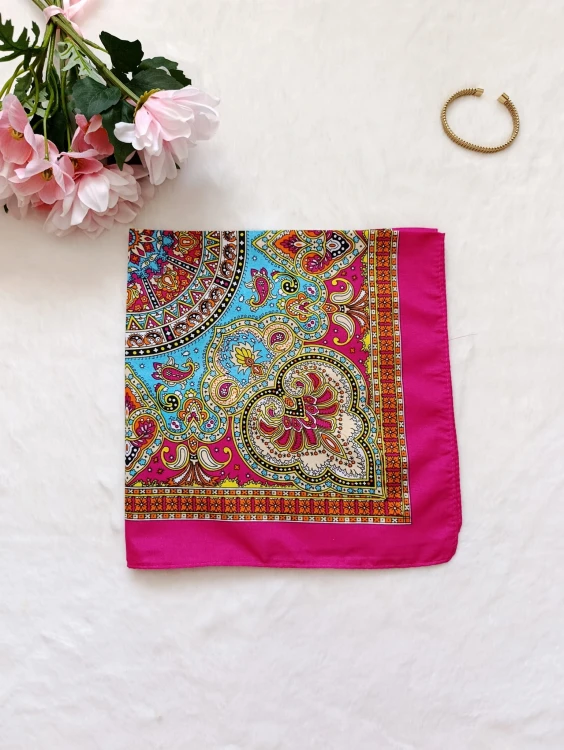 apaszka-damska-orientalny-wzór (2).jpg