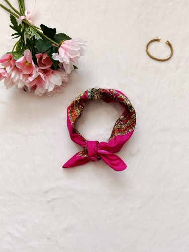 apaszka-damska-orientalny-wzór (3).jpg