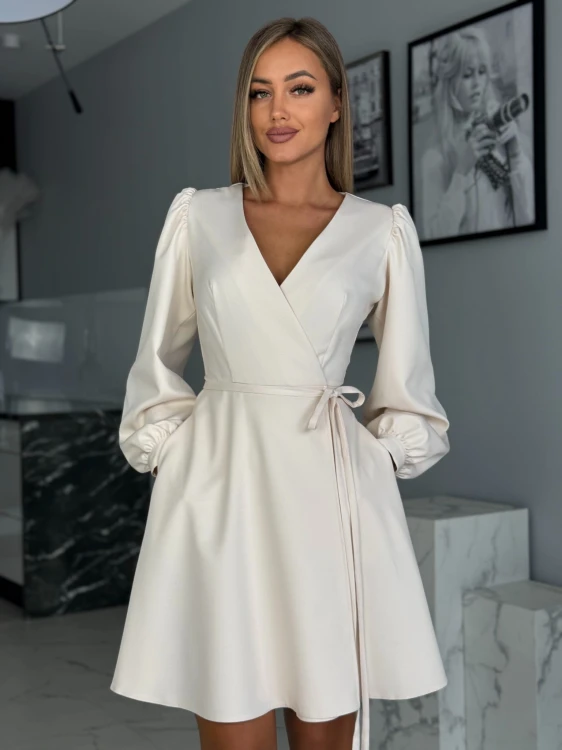 SUKIENKA-MERRY-ROZKLOSZOWANA-DZWONEK-BAWEŁNA (2).jpeg