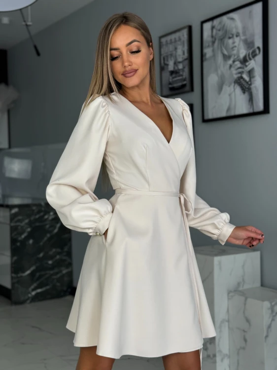 SUKIENKA-MERRY-ROZKLOSZOWANA-DZWONEK-BAWEŁNA (4).jpeg