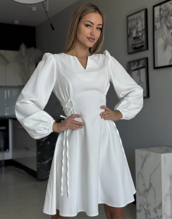 LAURA-SUKIENKA-WIĄZANIE-PO-BOKACH (2).jpeg