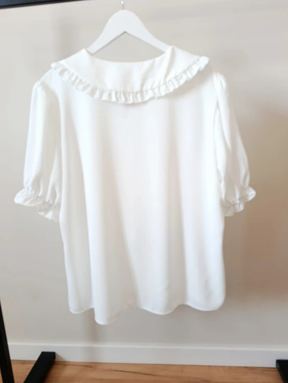 lejąca-biała-bluzka-bebe (2).jpg