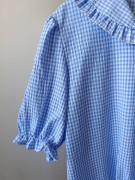 błękitna-koszula-damska-w-kratkę-kołnierzyk-bebe (2).jpg