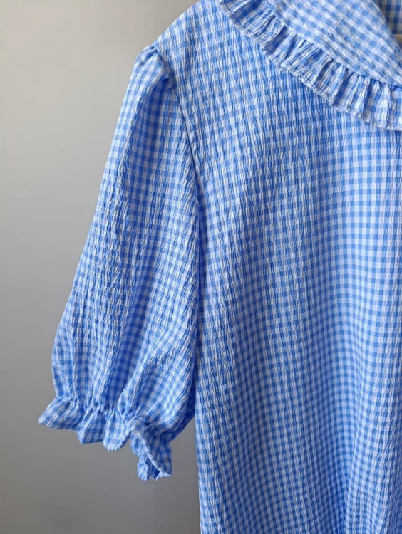 błękitna-koszula-damska-w-kratkę-kołnierzyk-bebe (2).jpg